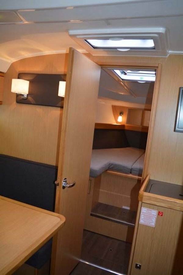 Motoryacht Bavaria Sport 35 Sailing World Yachtmakler Heiligenhafen 27