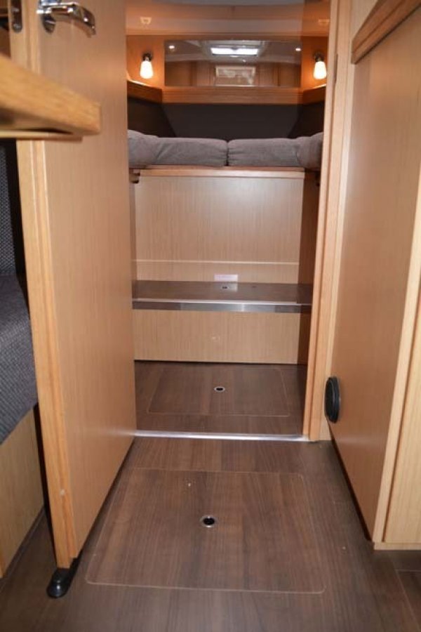 Motoryacht Bavaria Sport 35 Sailing World Yachtmakler Heiligenhafen 29