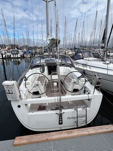 Segelyacht Hanse 375 Sailing World Yachtmakler Heiligenhafen 31