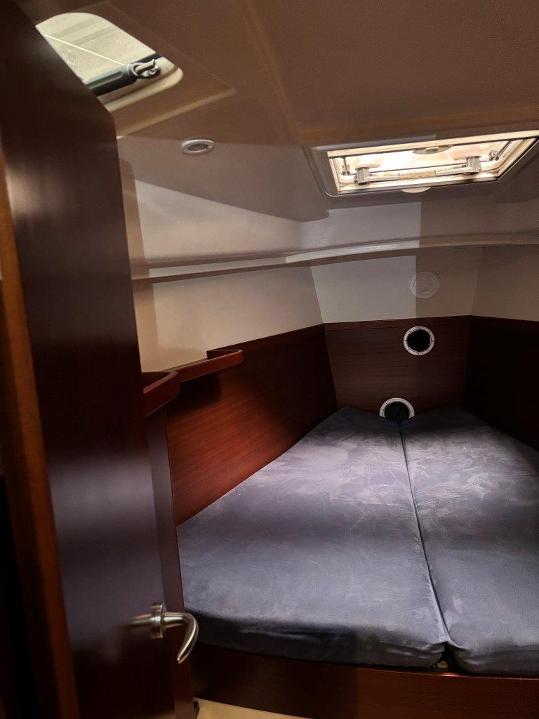Sailing Yacht Hanse 375 Sailing World Yachtbrokes Heiligenhafen 6