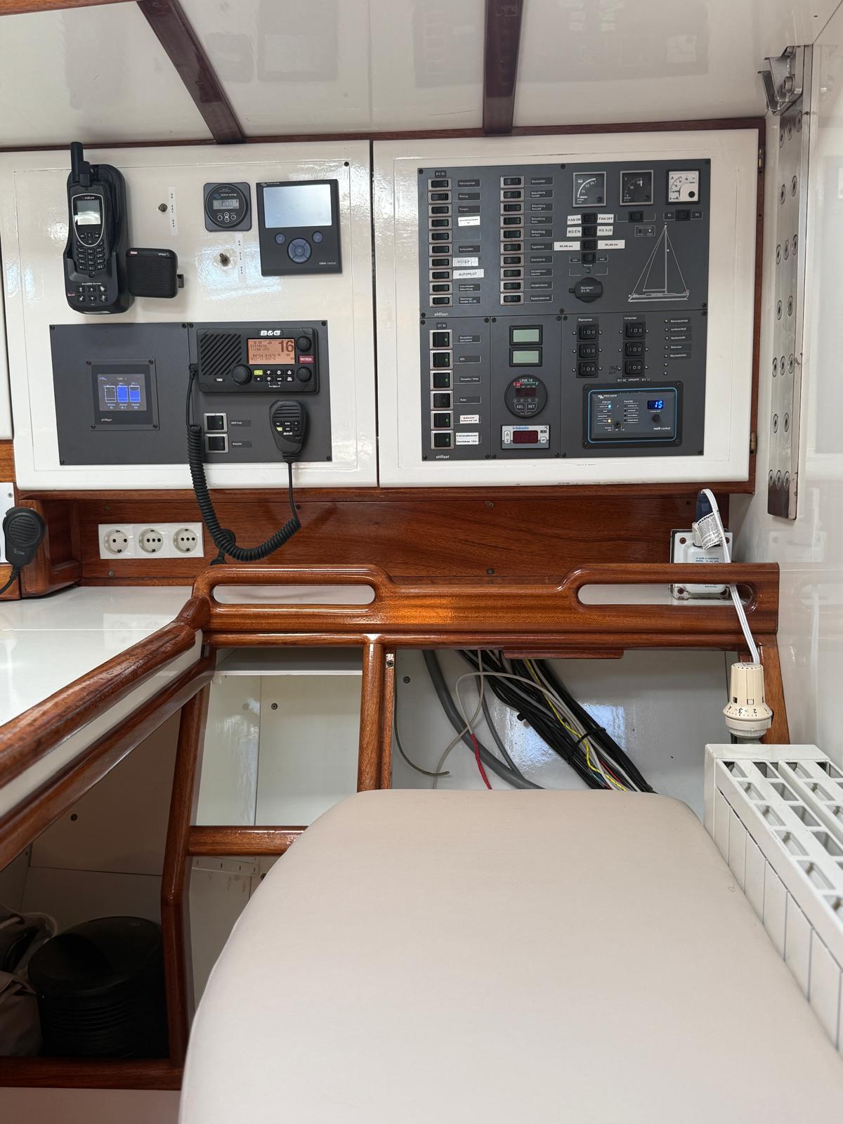 Blauwasseryacht Kalb 55 Sailing World Yachtbrokers 46
