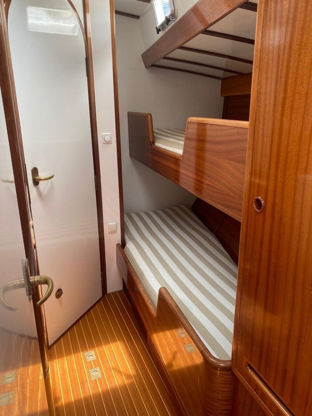 Blauwasseryacht Kalb 55 Sailing World Yachtbrokers 58