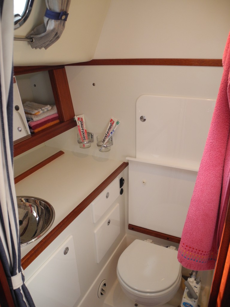 Segelyacht Maxi 1050 Yachtmakler Heiligenhafen  (17)