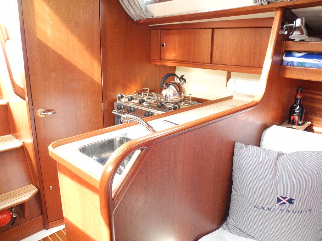 Segelyacht Maxi 1050 Yachtmakler Heiligenhafen  (35)