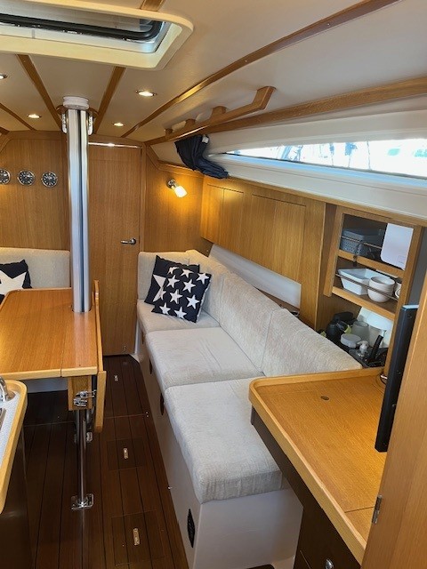 Segelyacht Maxi 1060 - 6