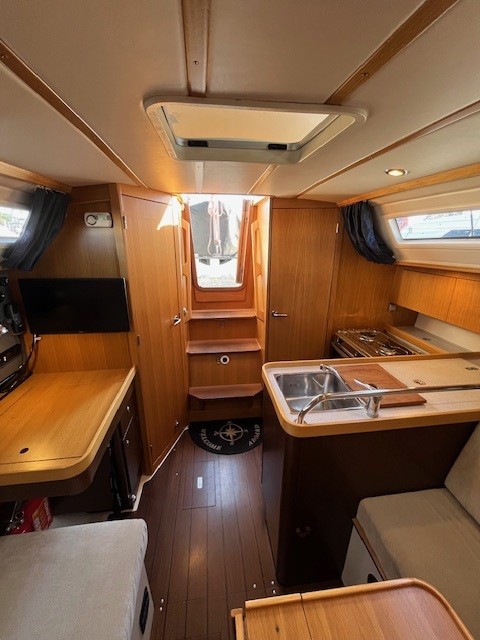 Segelyacht Maxi 1060 - 9
