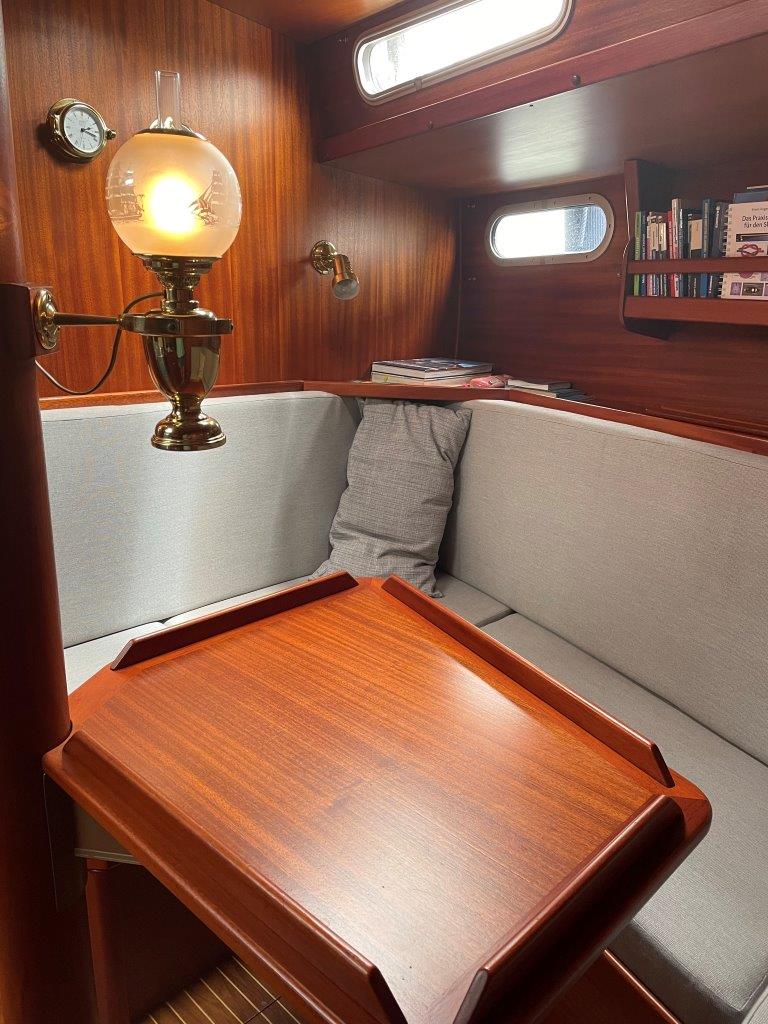 Segelyacht Motiva 39S Sailing World Yachtbrokers 101
