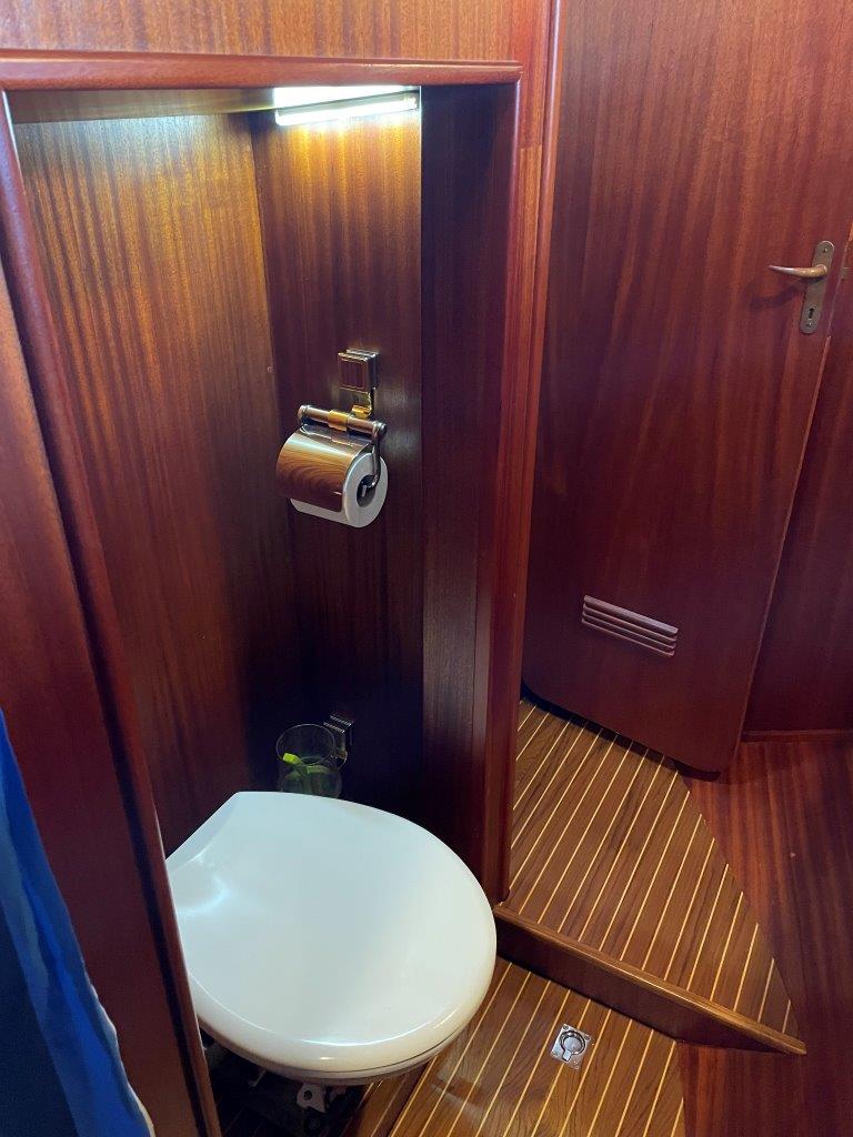 Segelyacht Motiva 39S Sailing World Yachtbrokers 127
