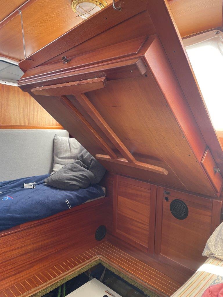 Segelyacht Motiva 39S Sailing World Yachtbrokers 158