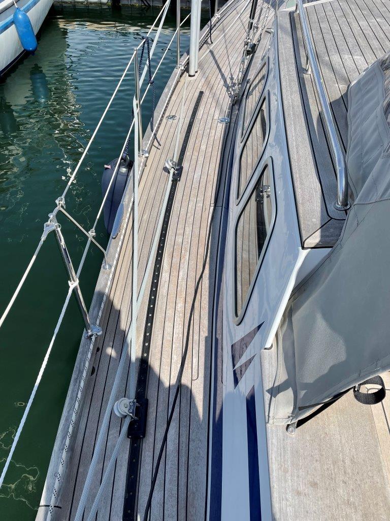 Segelyacht Motiva 39S Sailing World Yachtbrokers 56