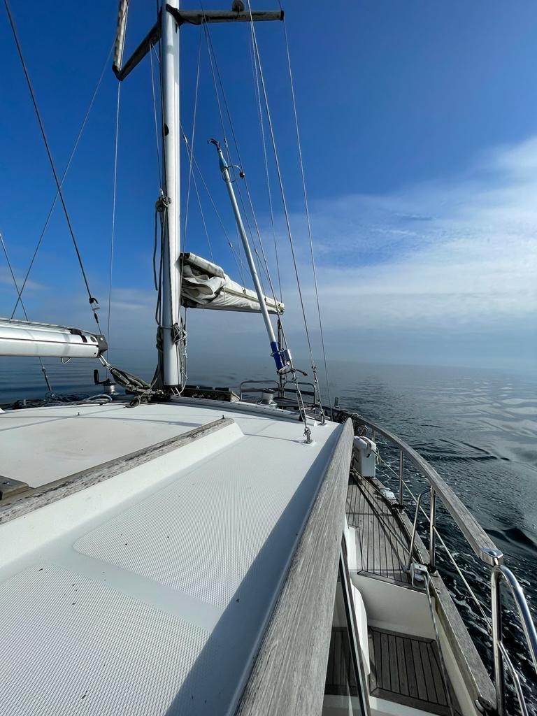 Motorsegler Nauticat 33 Sailing World Yachtmakler 9
