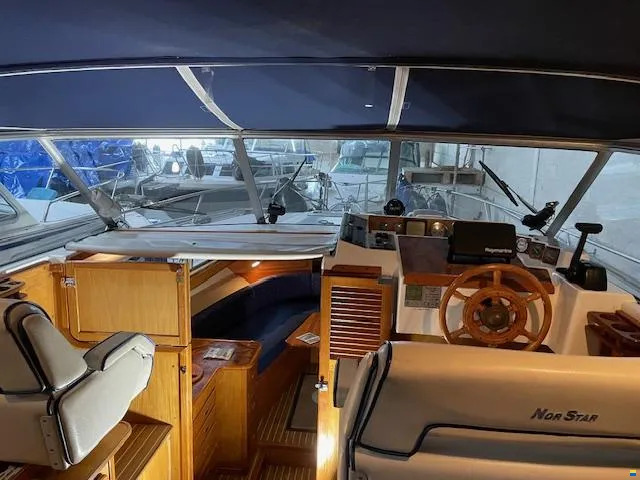 Motorcrusier Nor Star 950 Sailing World Yachtmakler 5