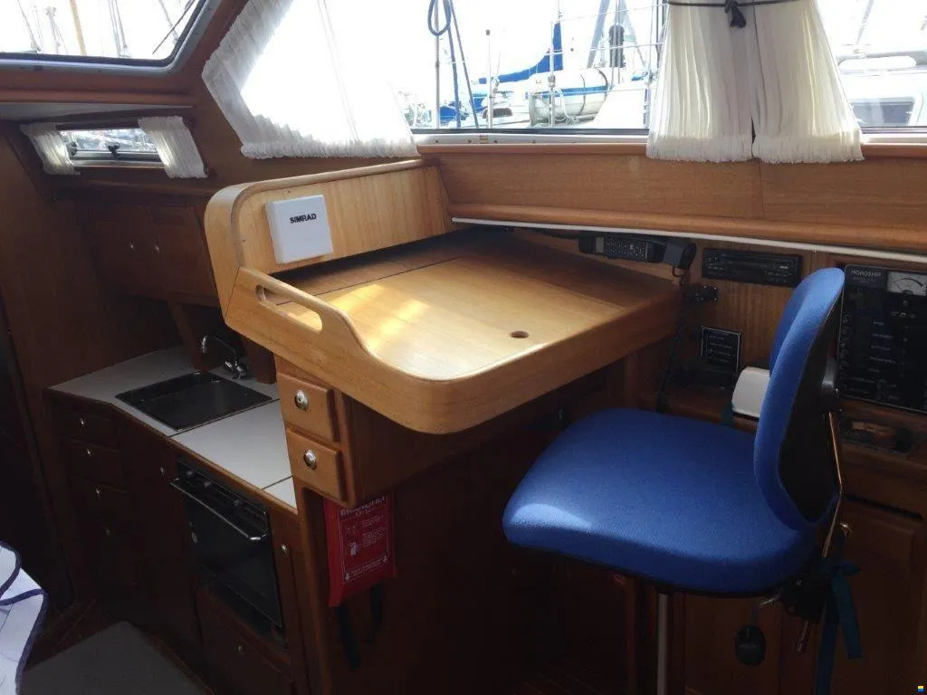 Decksalon Segelyacht Nordship 35 DS Sailing World Yachtmakler 18