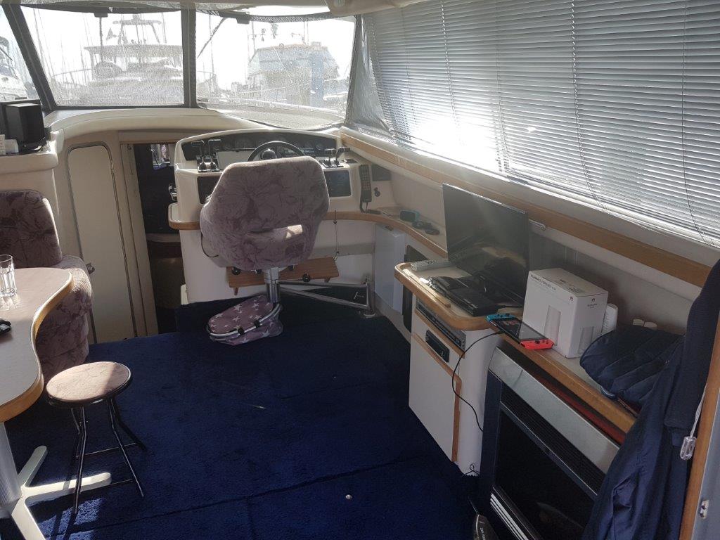 Motoryacht Sea Ray 370 DB Sailing World Yachtmakler Heiligenhafen 14