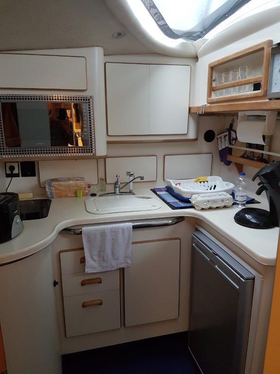 Motoryacht Sea Ray 370 DB Sailing World Yachtmakler Heiligenhafen 24