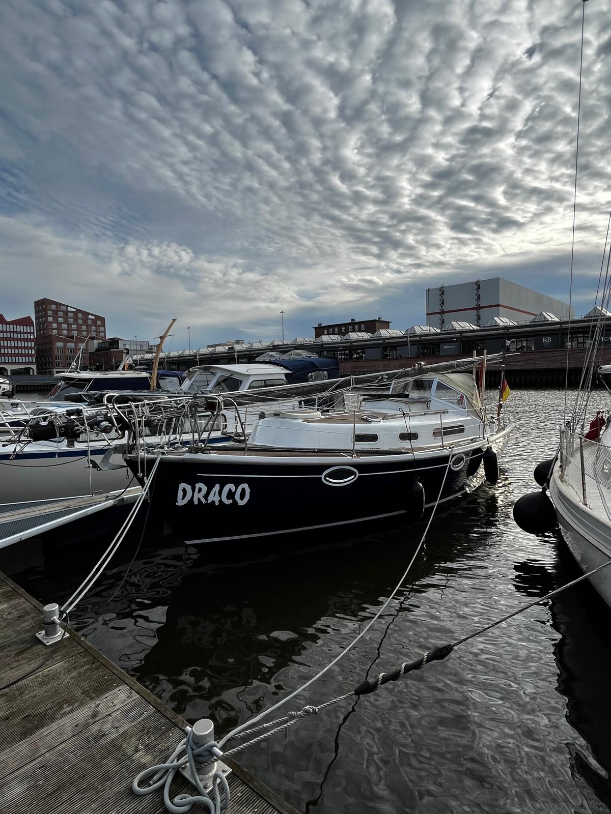 Sailing Yacht Snapdragon Sailing World Yachtbrokers 23
