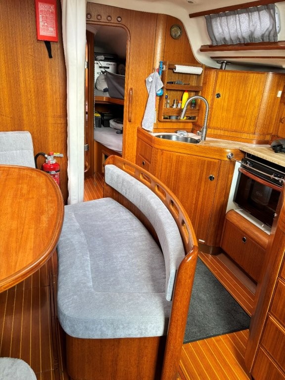 Sailing Xacht X-442 Sailing World Yachtbrokers 6